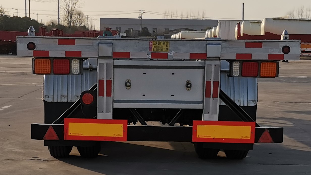 宝军牌WGC9340TJZE集装箱运输半挂车公告图片