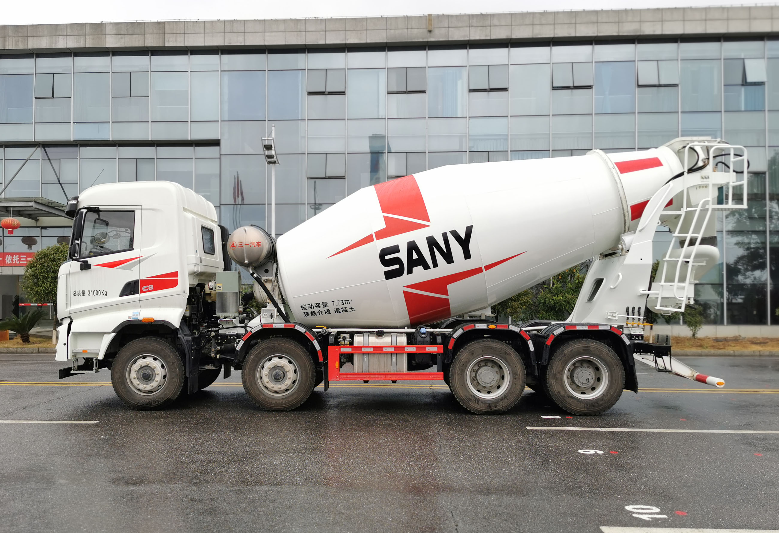 三一牌SYM5312GJB1FC混凝土攪拌運(yùn)輸車(chē)公告圖片