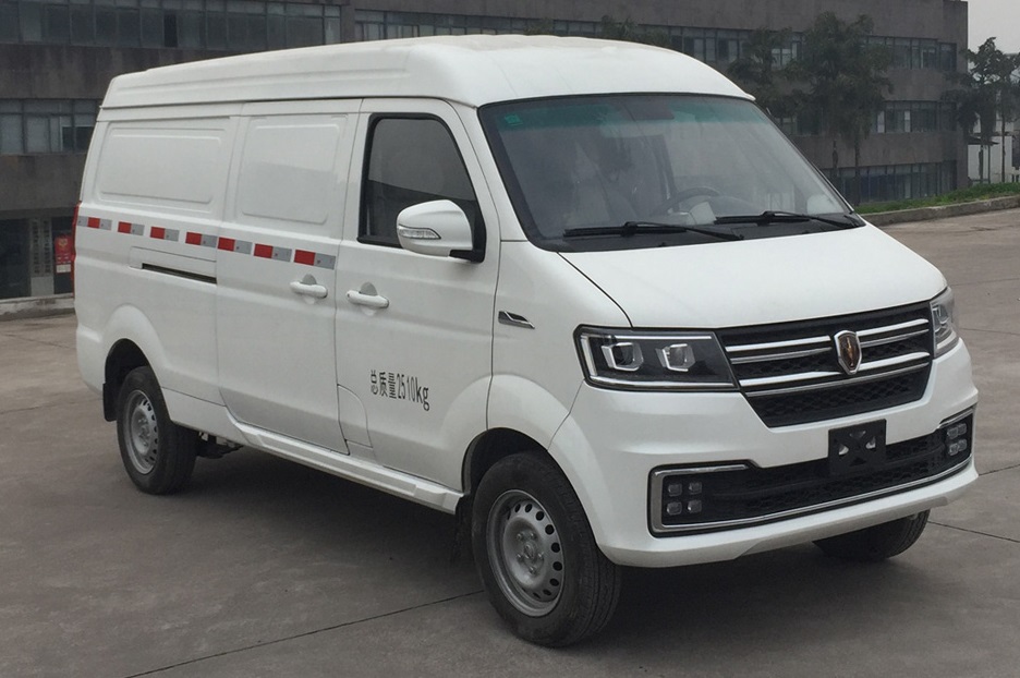 金杯牌JKC5035XXYA0L1BEV純電動廂式運(yùn)輸車公告圖片