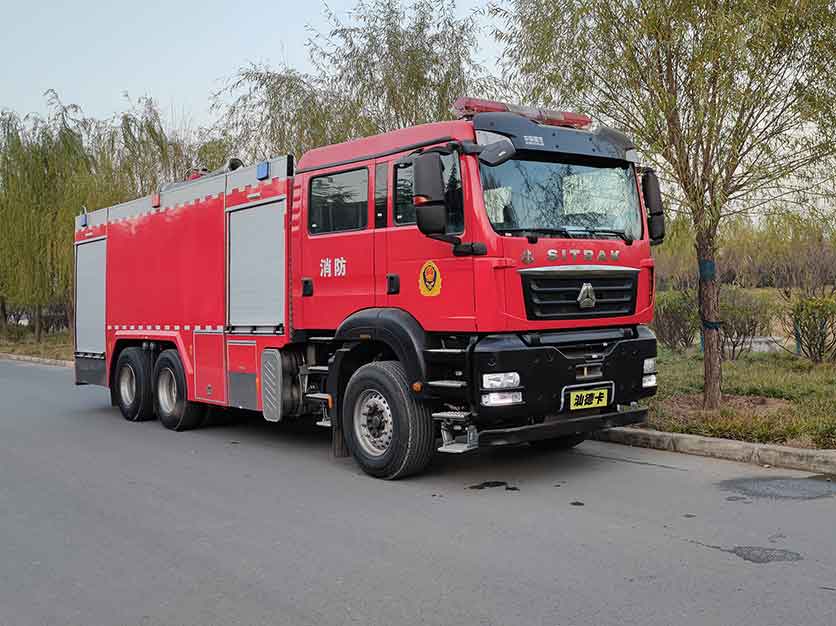 天河牌LLX5296GXFPM120/SDK泡沫消防车