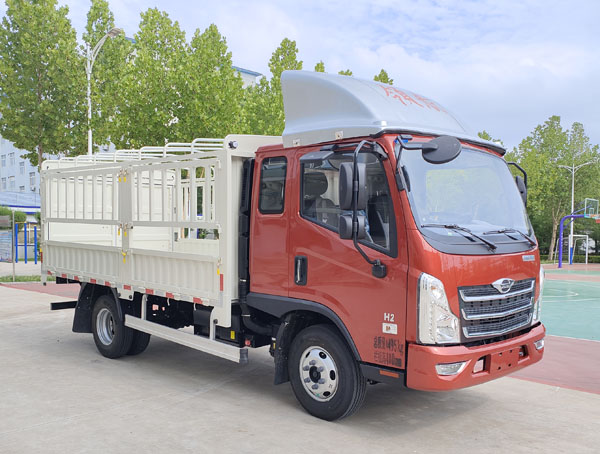 福田牌BJ5046CCY9PBA-53仓栅式运输车公告图片