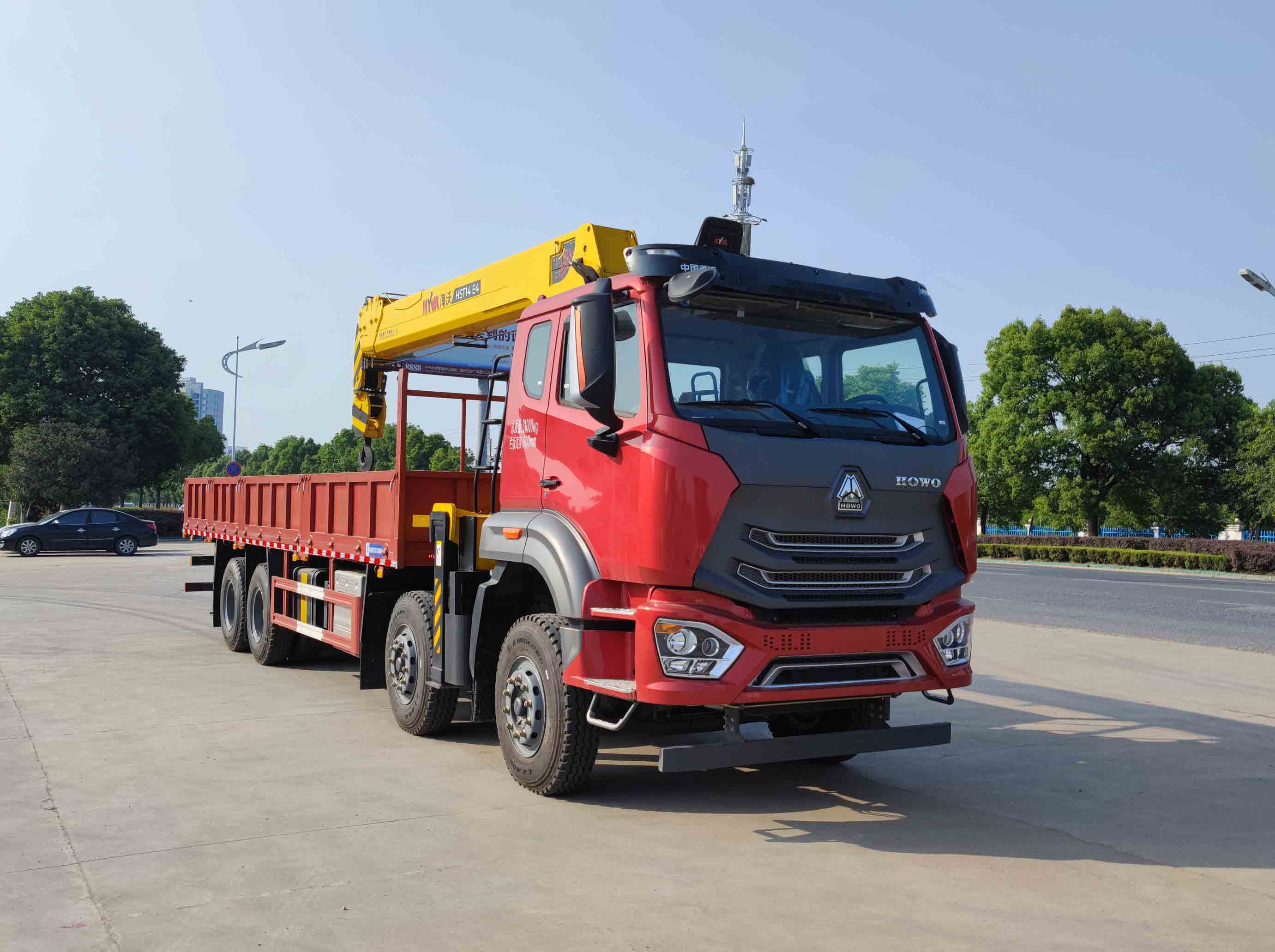 華威馳樂牌SGZ5312JSQZZ6N隨車起重運輸車公告圖片