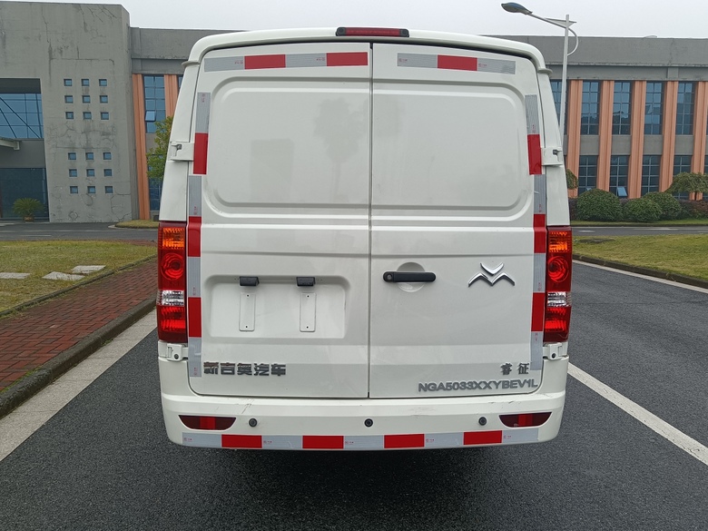吉奧牌NGA5033XXYBEV1L純電動廂式運輸車公告圖片