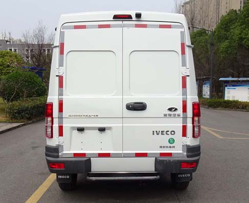 圣路牌SLT5040XYCK3L-AM運(yùn)鈔車公告圖片