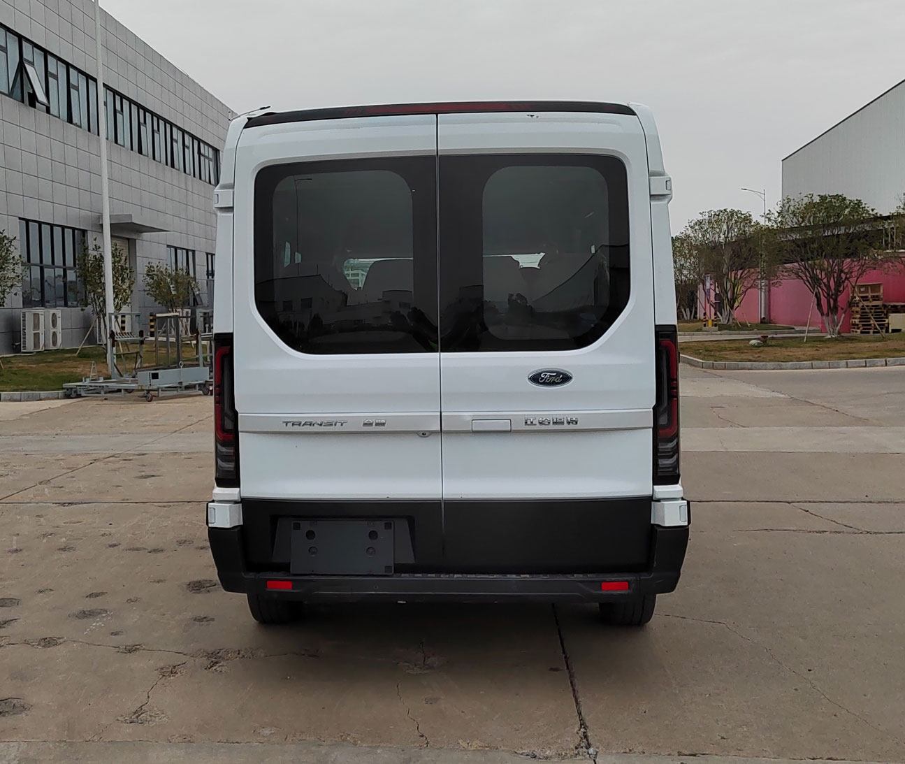 江铃全顺牌JX6556TB-M6客车公告图片