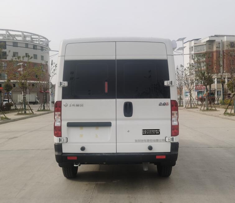 聚塵王牌HNY5045XLJZEQ6旅居車公告圖片