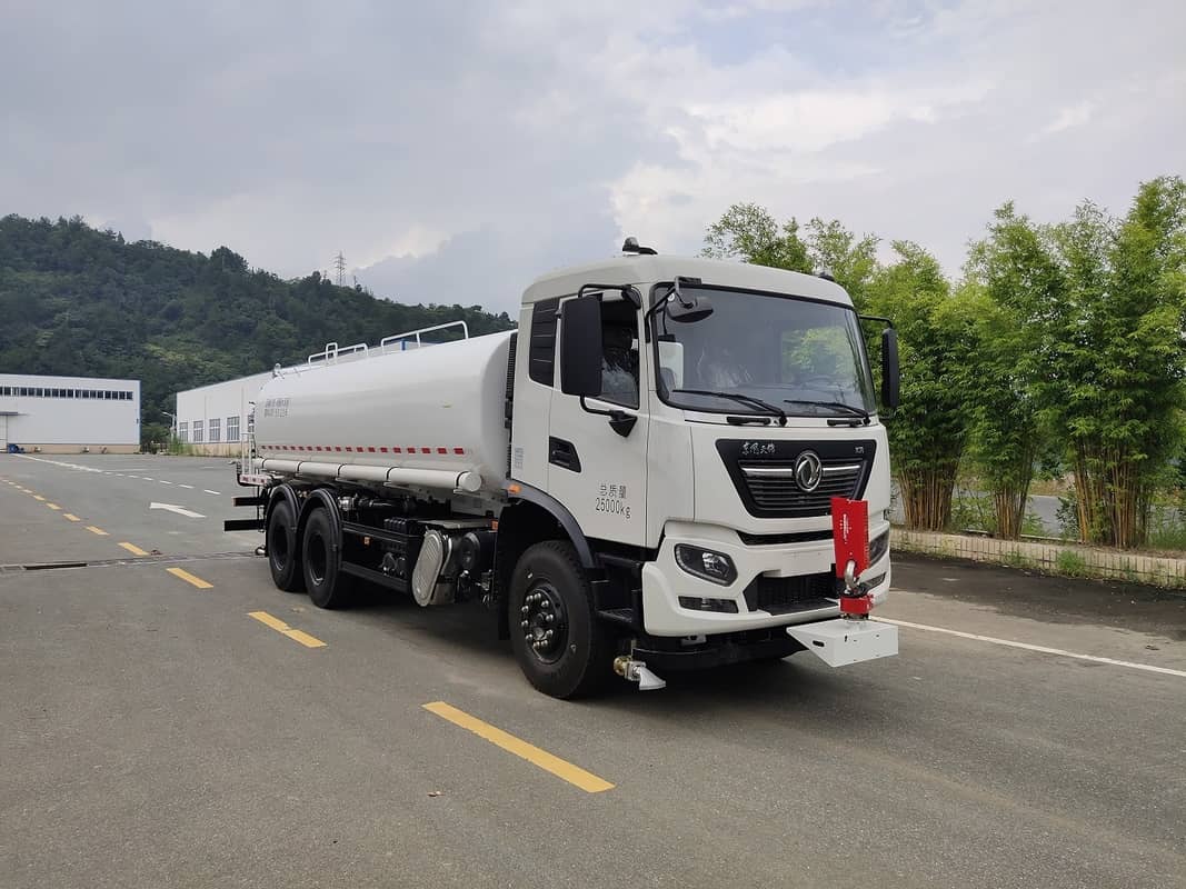 東風(fēng)牌EQ5252GPSSDF6綠化噴灑車公告圖片