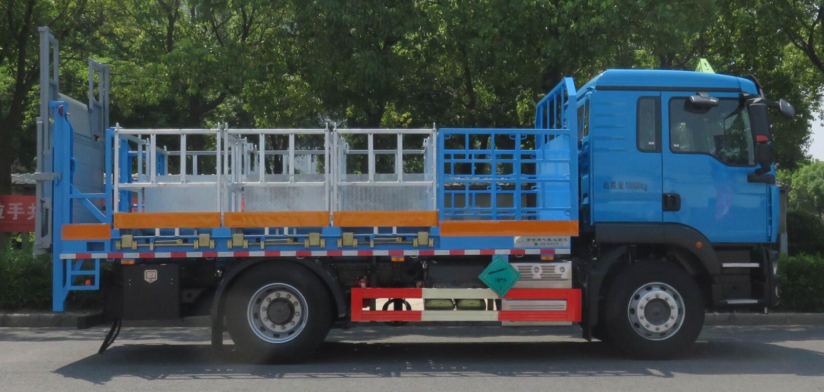 常奇牌ZQS5182TQPZ6氣瓶運(yùn)輸車公告圖片