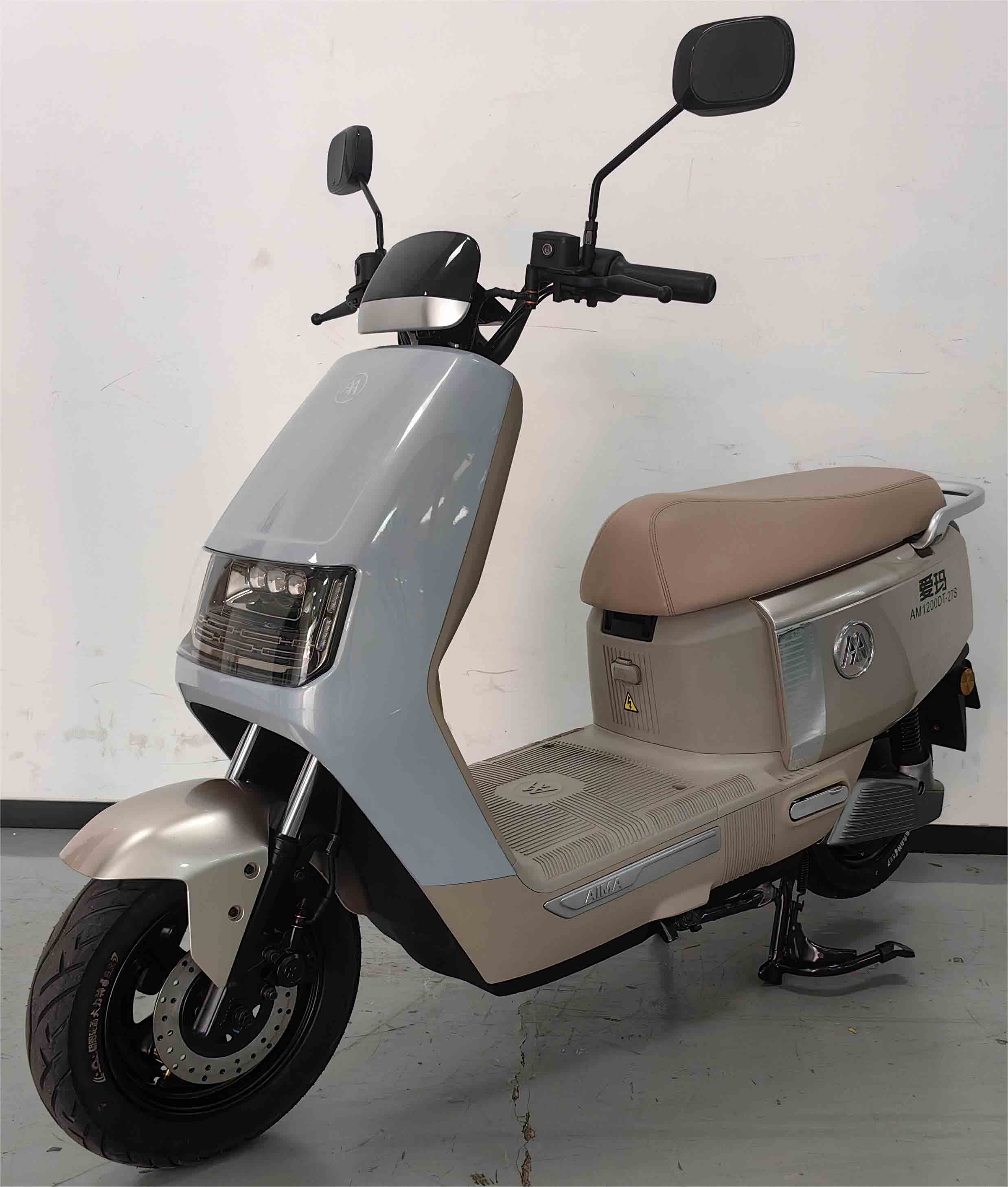 爱玛牌AM1200DT-27S电动两轮摩托车公告图片