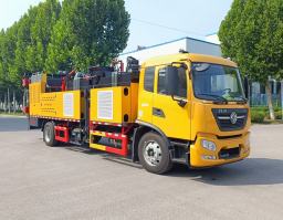 友一牌SYL5186TXB6沥青路面热再生修补车