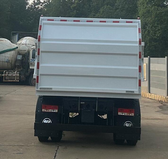 普羅科牌BJ5122ZXLE6-P1廂式垃圾車公告圖片