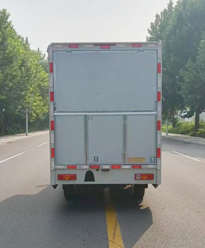 鴻星達(dá)牌SJR5035XSH-V1D售貨車公告圖片