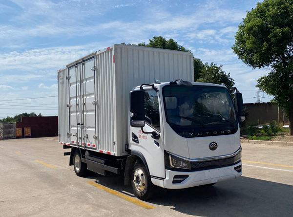 宇通牌ZKH5045XXYBEV7純電動(dòng)廂式運(yùn)輸車公告圖片