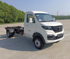 武当一车牌HEQ5034ZKX车厢可卸式汽车