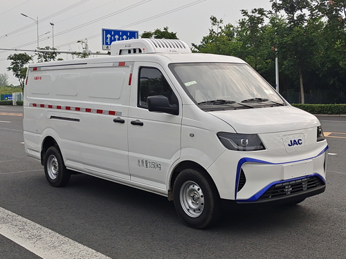 江淮牌HFC5030XLCEV9W纯电动冷藏车公告图片