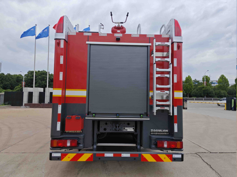 中联牌ZLF5343GXFPM180泡沫消防车公告图片