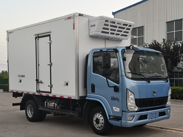 燕臺牌YTQ5043XLCKJPHEV331插電式混合動力冷藏車公告圖片