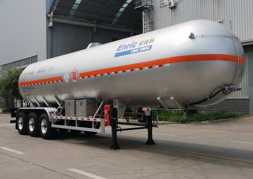 安瑞科牌13米26.4吨3轴液化气体运输半挂车(HGJ9401GYQ4)