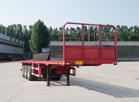 龙挂牌13米33.5吨3轴平板运输半挂车(LGC9400TPB)
