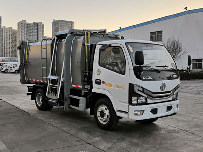 东岳牌ZTQ5070ZZZE6G33F自装卸式垃圾车公告图片