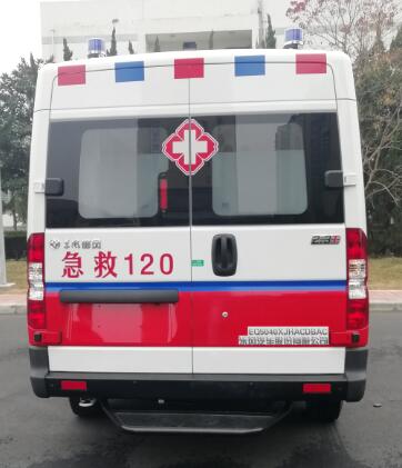 東風(fēng)牌EQ5040XJHACDBAC救護車公告圖片