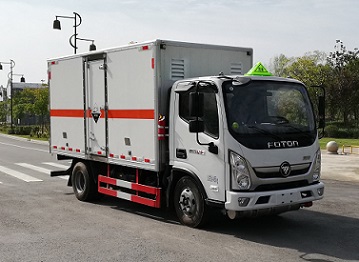 程力威牌CLW5040XFWB6腐蚀性物品厢式运输车公告图片
