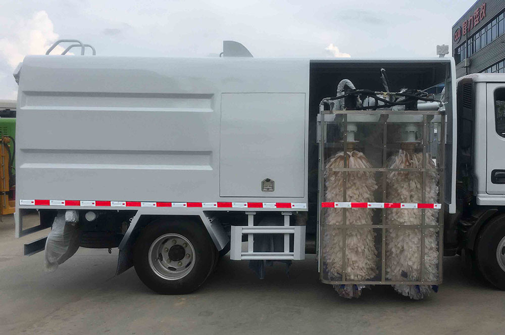 程力牌CL5070GQXHL6護(hù)欄清洗車公告圖片