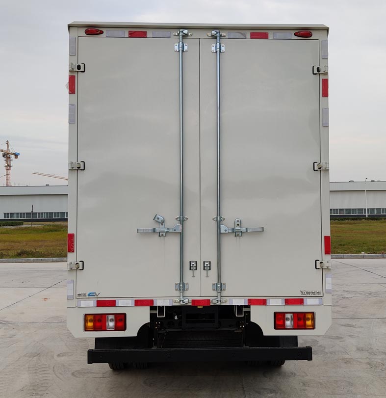 江鈴牌JX5041XXYTGA2BEV純電動(dòng)廂式運(yùn)輸車公告圖片