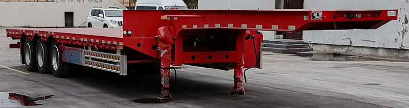 粱锋牌13.8米33.9吨3轴低平板半挂车(LYL9403TDP)