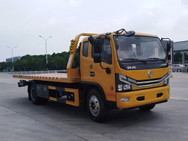 清障车