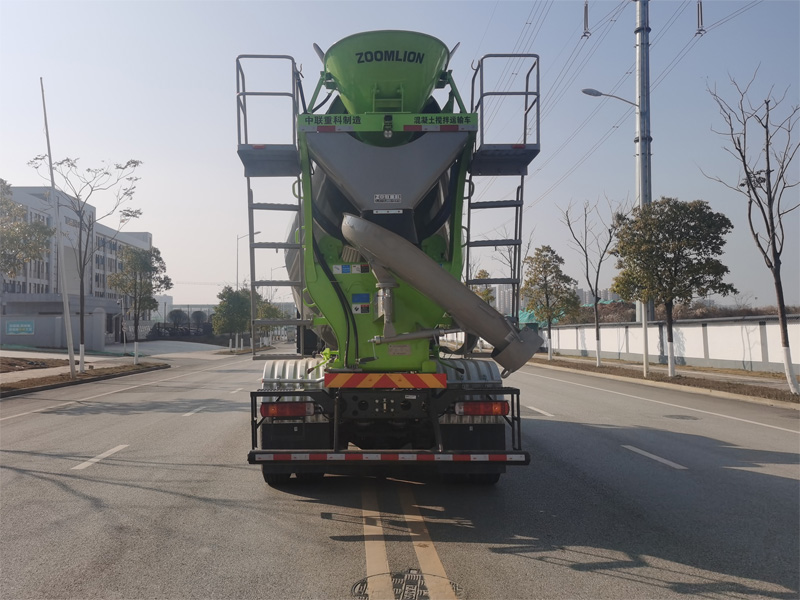 中聯(lián)牌ZLJ5310GJBJBEV換電式純電動混凝土攪拌運輸車公告圖片