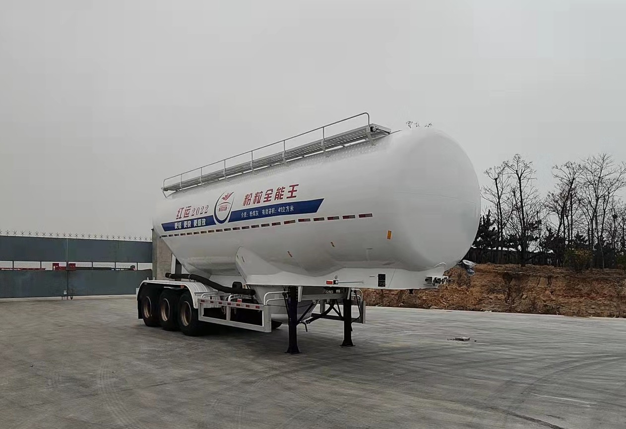 红荷北斗牌10.6米32吨3轴中密度粉粒物料运输半挂车(SHB9408GFLA)