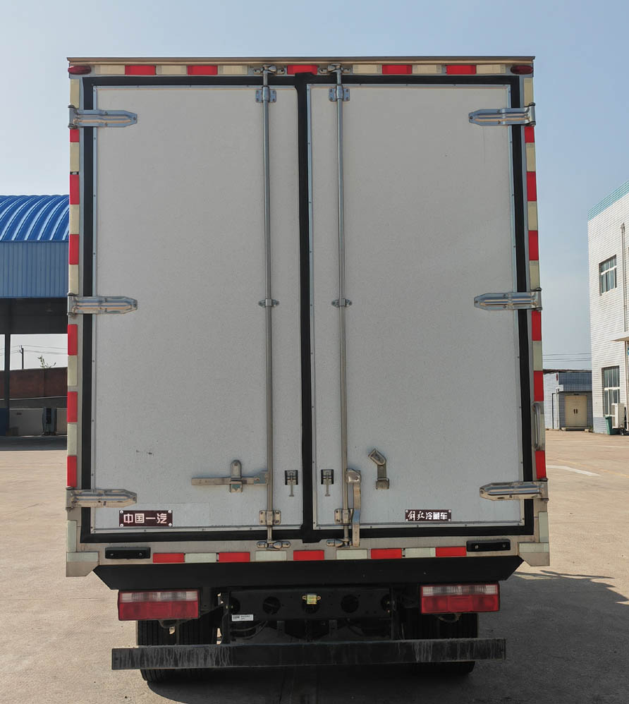 解放牌CA5049XLCP40K41L2E6A84冷藏車公告圖片