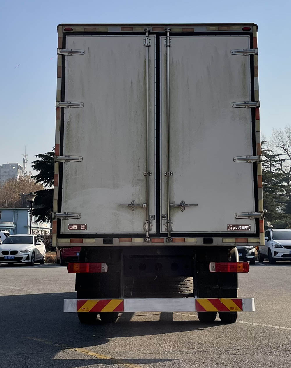 解放牌CA5182XLCP28K2L2E6A80冷藏車公告圖片