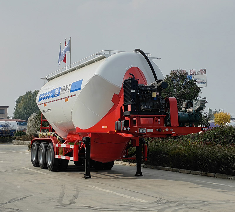 通華牌10.6米33吨3轴中密度粉粒物料运输半挂车(WTY9400GFLLG33)