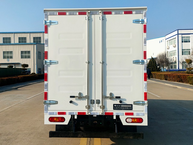 燕臺(tái)牌YTQ5042XXYPDEV331純電動(dòng)廂式運(yùn)輸車公告圖片