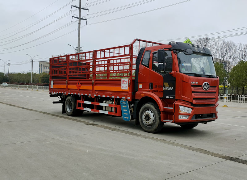 楚飛牌CLQ5180TQP6CA氣瓶運(yùn)輸車公告圖片
