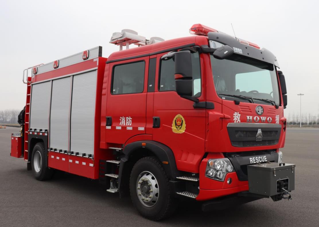 LXF5140TXFJY120/H 路亚科牌抢险救援消防车图片