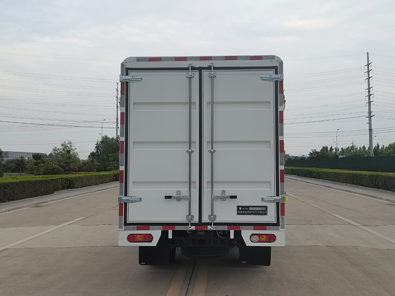 燕臺(tái)牌YTQ5031CCYPHQ335倉(cāng)柵式運(yùn)輸車公告圖片