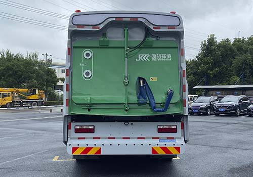 樂(lè)潔牌JLL5181TXSHFBEV純電動(dòng)洗掃車公告圖片