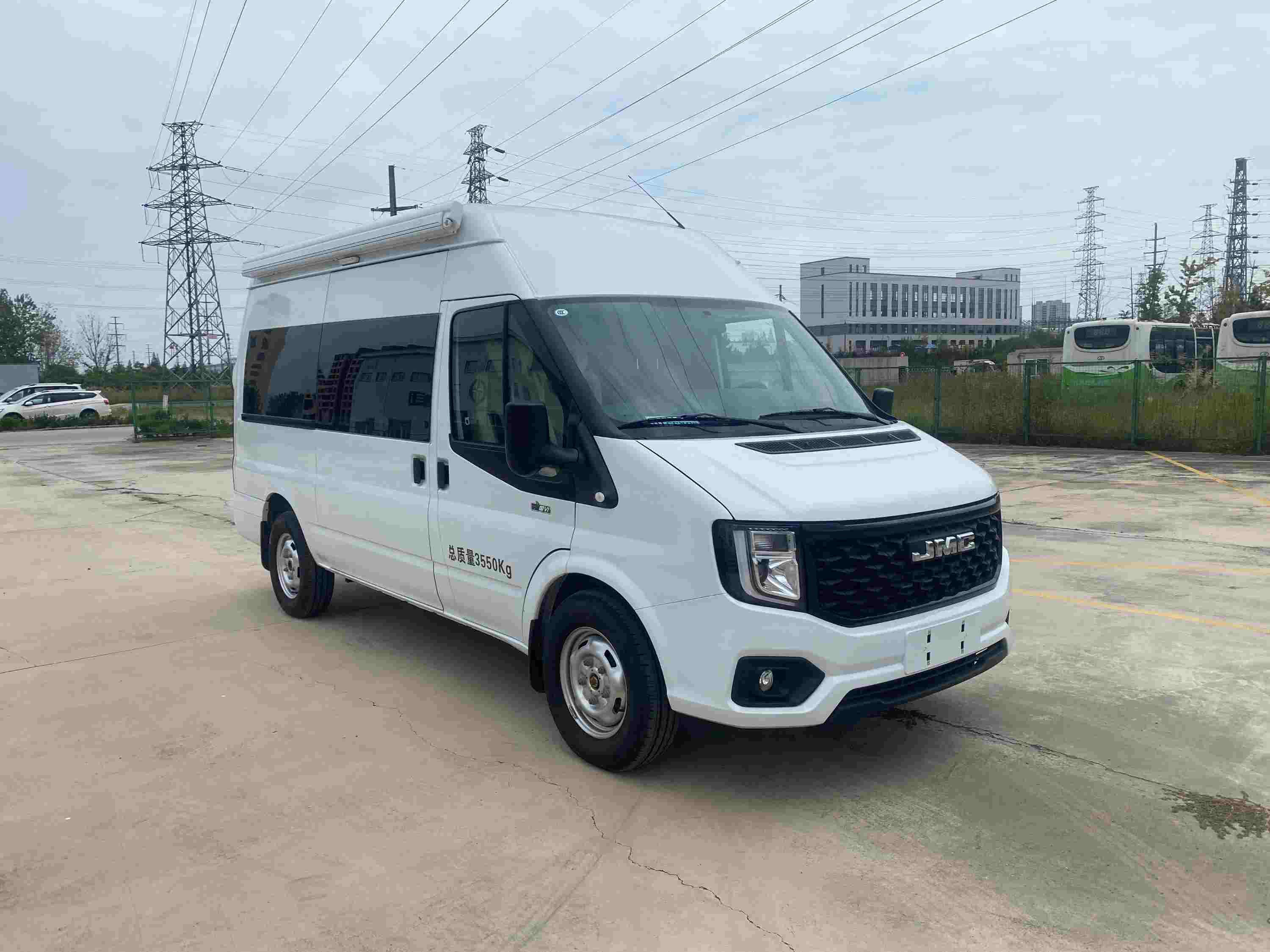 魯青牌ZLD5040XLJ旅居車公告圖片