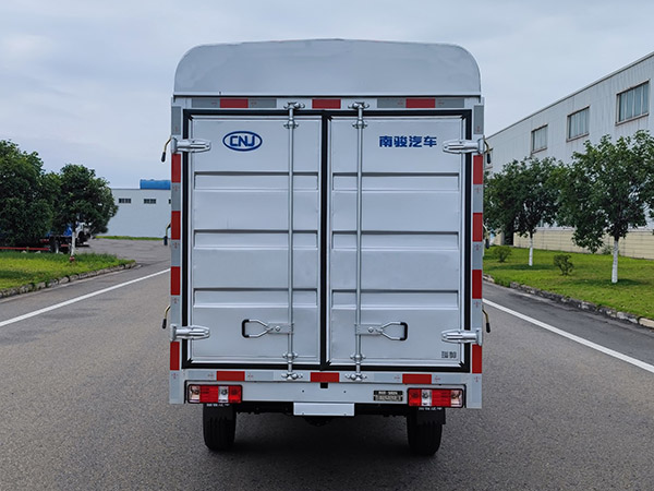 南駿牌NJA5024CCY倉柵式運輸車公告圖片