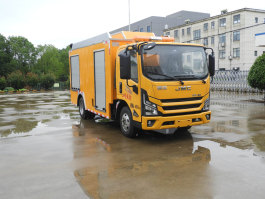 救险车