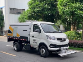 路面养护车