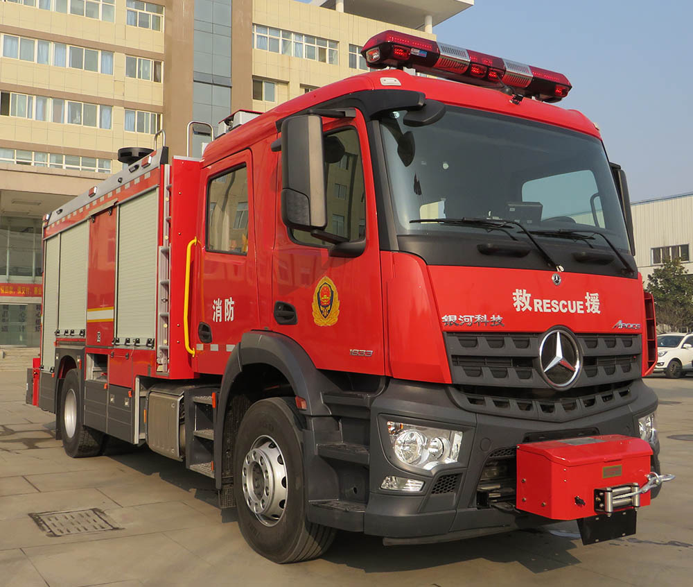 BX5180TXFHJ80/BZ6型化学救援消防车图片