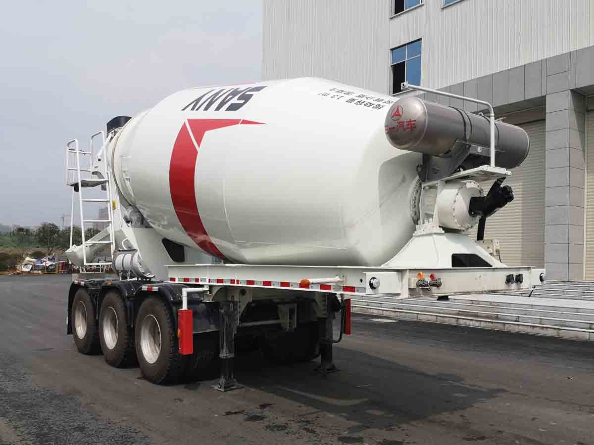三一牌8.2米31.4吨3轴混凝土搅拌运输半挂车(SY9401GJBA)