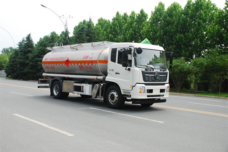 齐星牌QXC5180GYYB铝合金运油车