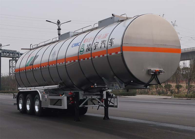 凌宇牌11.9米32.1吨3轴杂项危险物品罐式运输半挂车(CLY9400GZW)