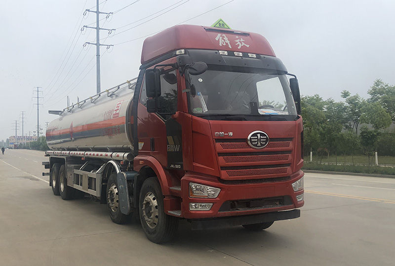 专威牌HTW5322GYYLCAQ6铝合金运油车