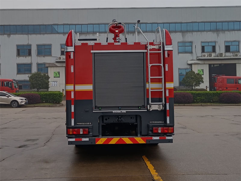 中联牌ZLF5191GXFPM80泡沫消防车公告图片